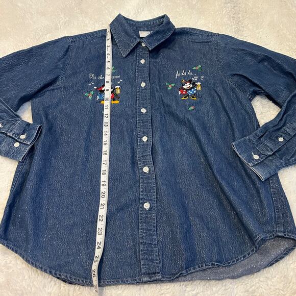 VTG Disney Denim Button Up Shirt Women Sz Lrg Minnie/Mickey Christmas Cotton - Picture 5 of 7